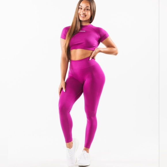Alphalete Amplify Legging Candy Crush Small - Picture 4 of 7